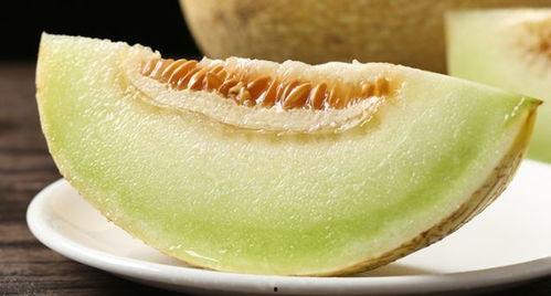 吃蜜瓜嘴肿,甜蜜诱惑下的意外“肿”态