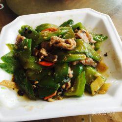 湛江吃凉瓜的视频,凉瓜风味，夏日清凉一夏